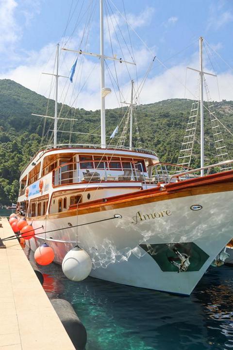 Weser-Kurier "Inselhülpfen mit dem Rad"