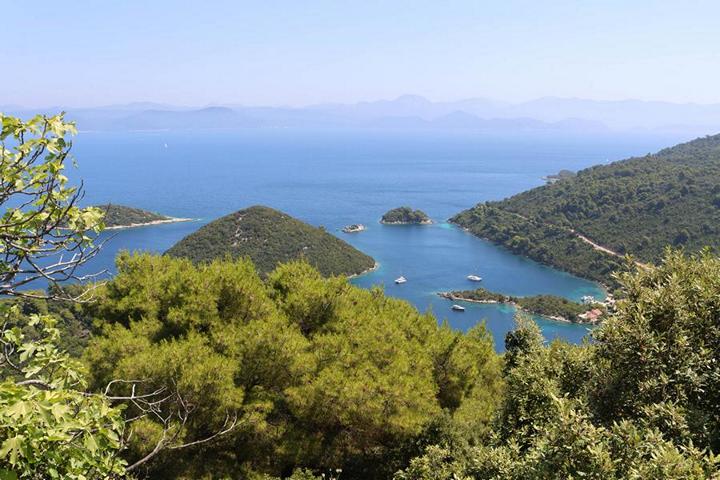 Weser-Kurier "Weiße Segel, blaue See"