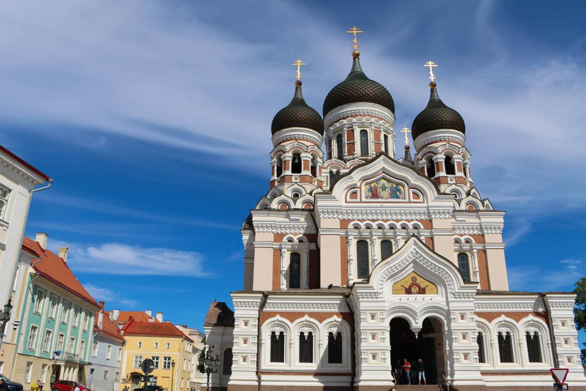 Die prachtvolle Alexander-Newski-Kathedrale erhebt sich über der Altstadt von Tallinn und gilt als eines der bedeutendsten orthodoxen Gotteshäuser Estlands