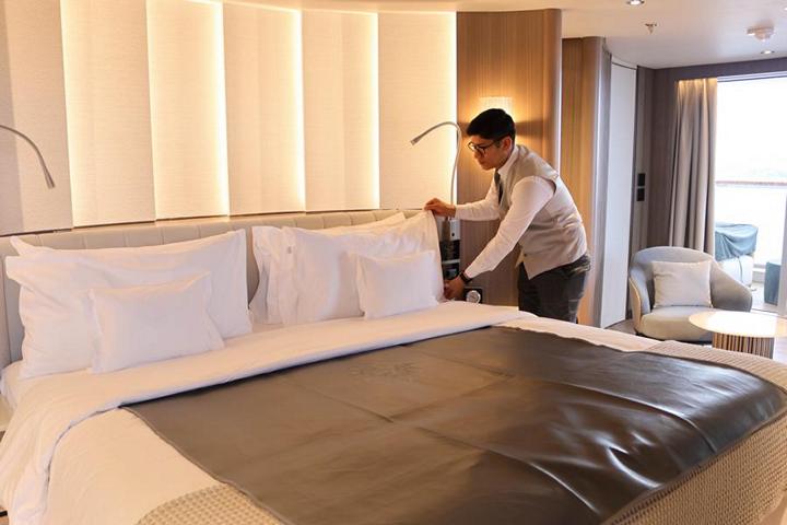 ... und einen privaten Butler-Service. Der Residence Manager Hitesh umsorgt die zahlungskräftigen Gäste